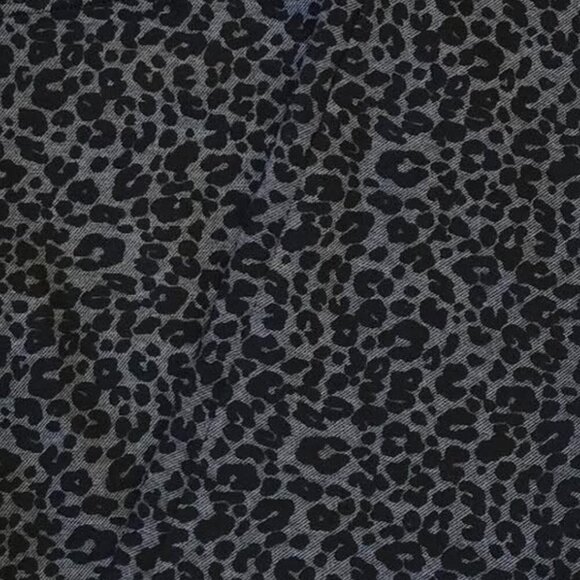 LOFT Womens Large Leggings Gray Black Leopard Animal Print Stretch Pull On Pants - Picture 7 of 7